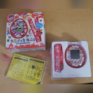 Japanese import Sanrio Sweets Tamagotchi Meets